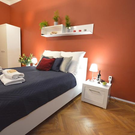 Central Wawel Apartments Краков Экстерьер фото